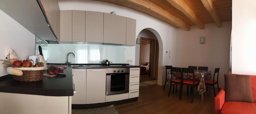 Апартаменты Residenza Eleonora Тему Экстерьер фото