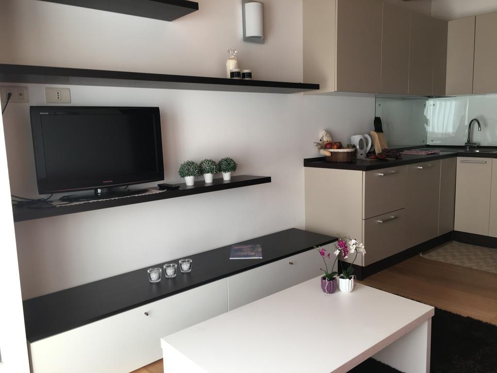 Апартаменты Residenza Eleonora Тему Экстерьер фото